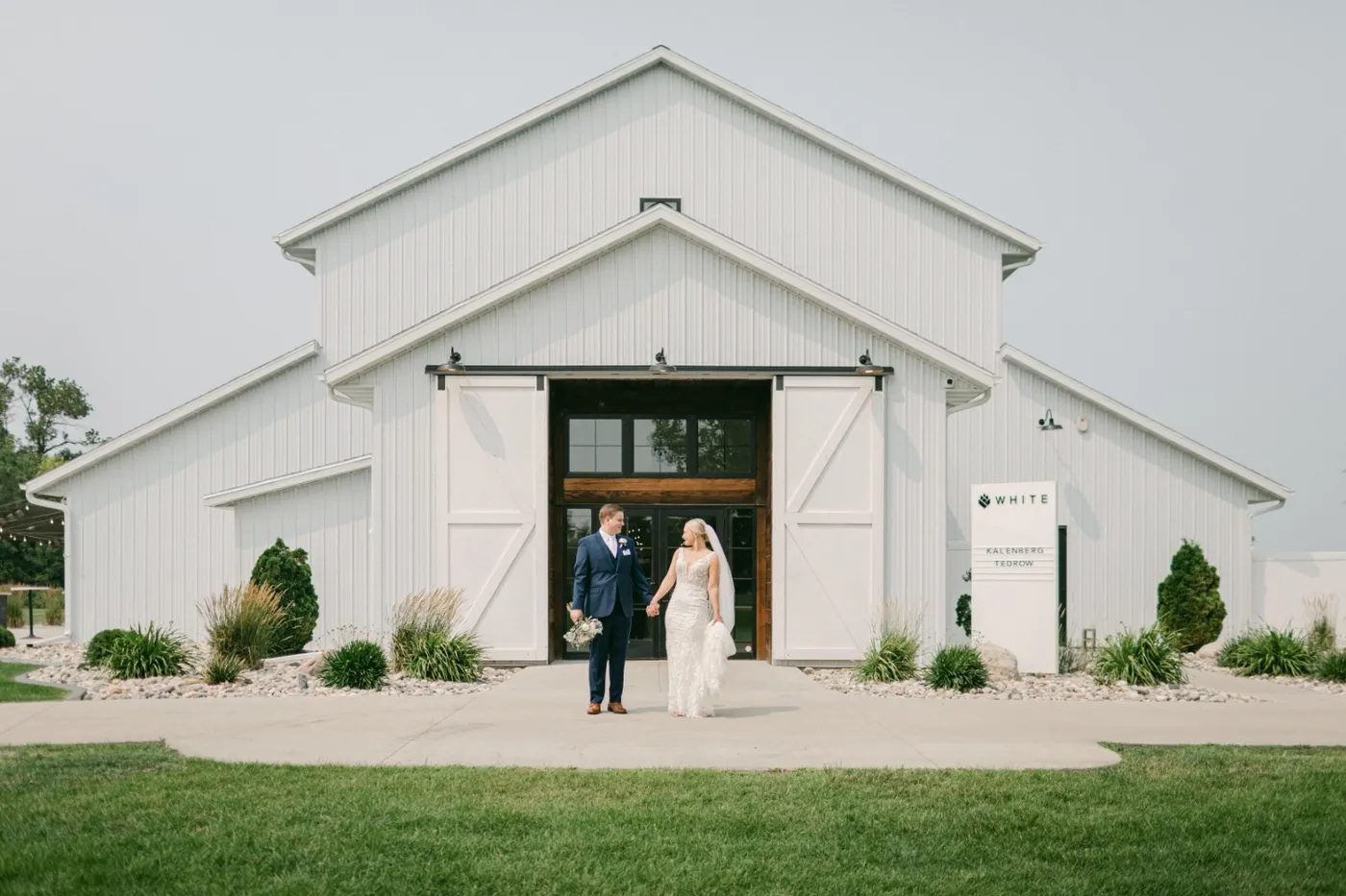 Where Romance meet Rustic 4